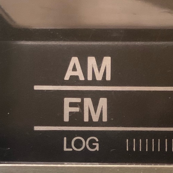 Radio old - Picture 2 of 2